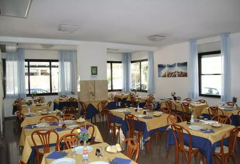 هتل Vela Azzurra