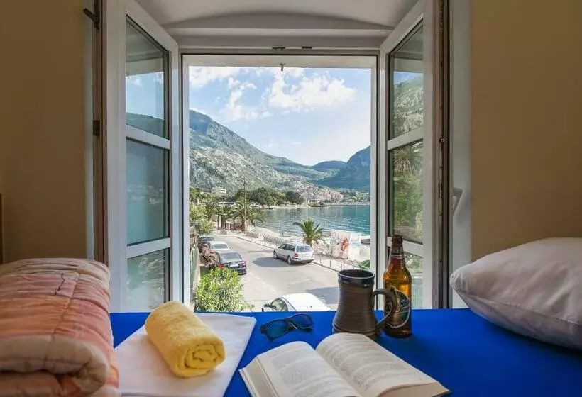 Montenegro Hostel 4u
