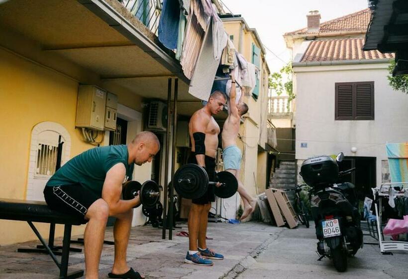 Montenegro Hostel 4u