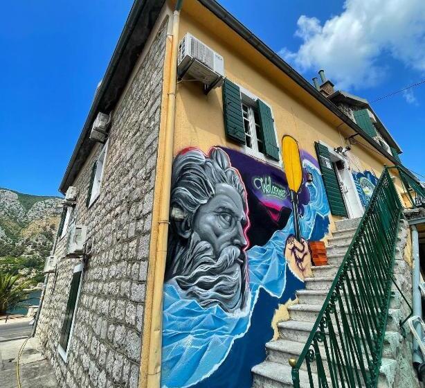 Montenegro Hostel 4u