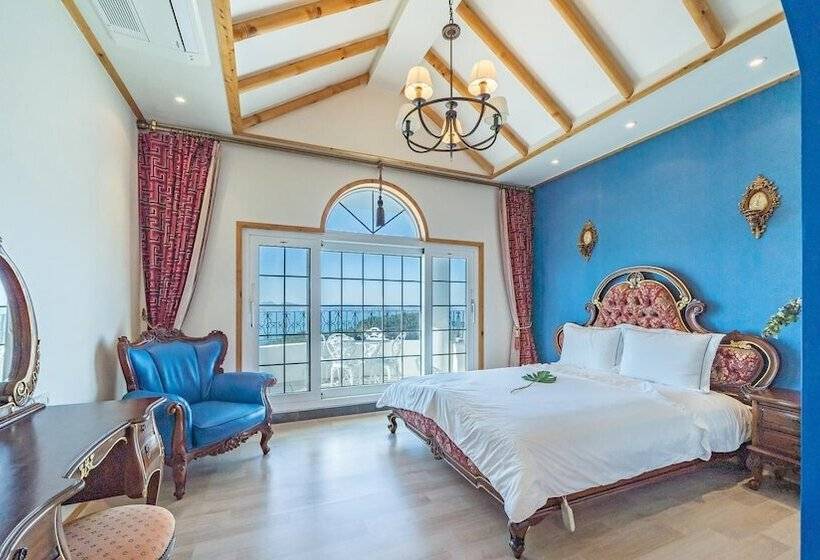 Namhae Alhambra Pension