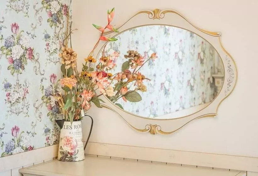 Namhae Alhambra Pension