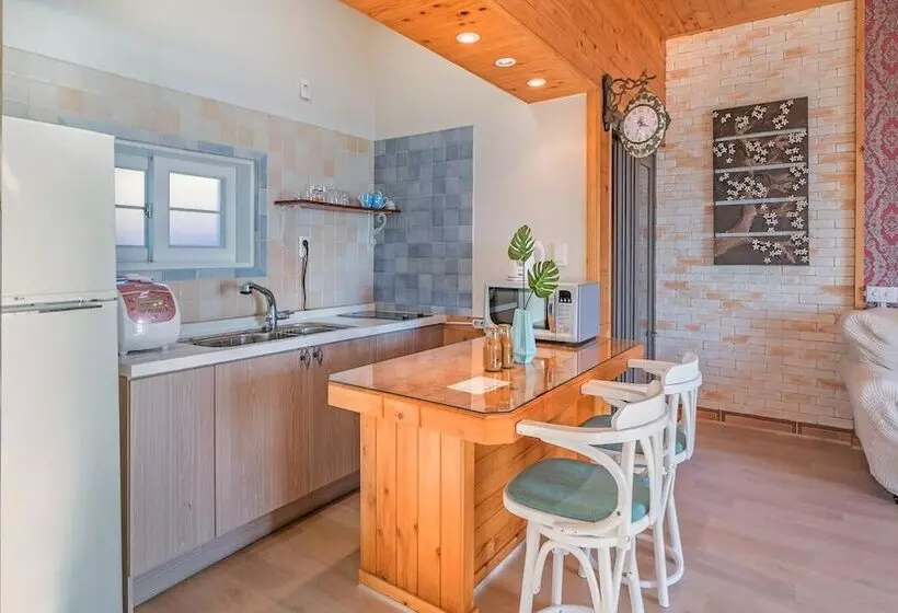 Namhae Alhambra Pension