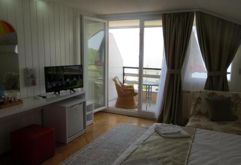 پانسیون Villa Angelos