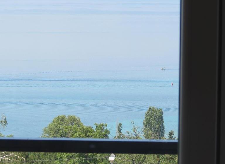 پانسیون Villa Angelos