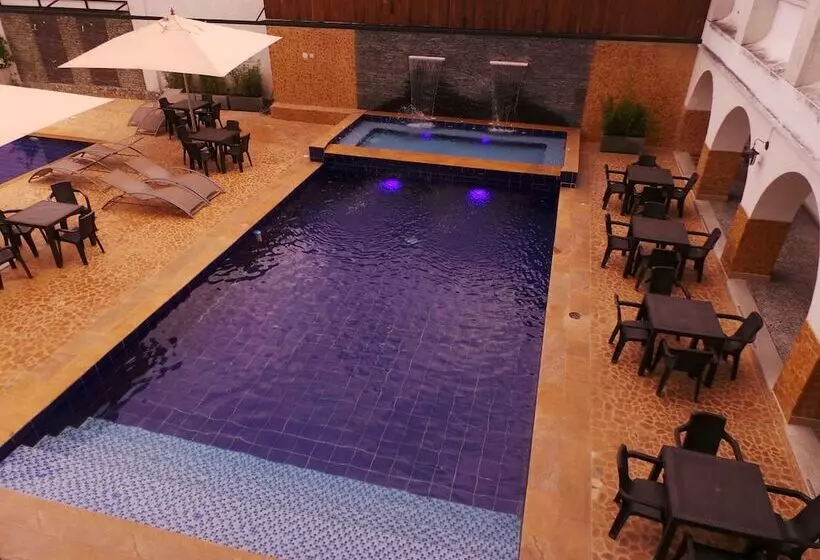 ホテル Don Gregorio