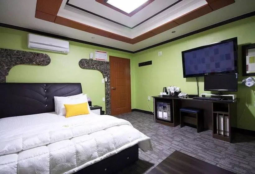 مُتل Changwon Sangnamdong Jj