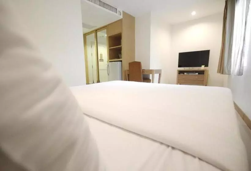 Hope Land Hotel Sukhumvit 24