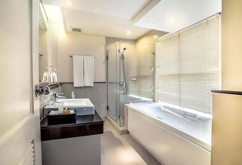 Hope Land Hotel Sukhumvit 24