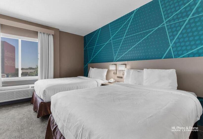 Hotel Comfort Suites