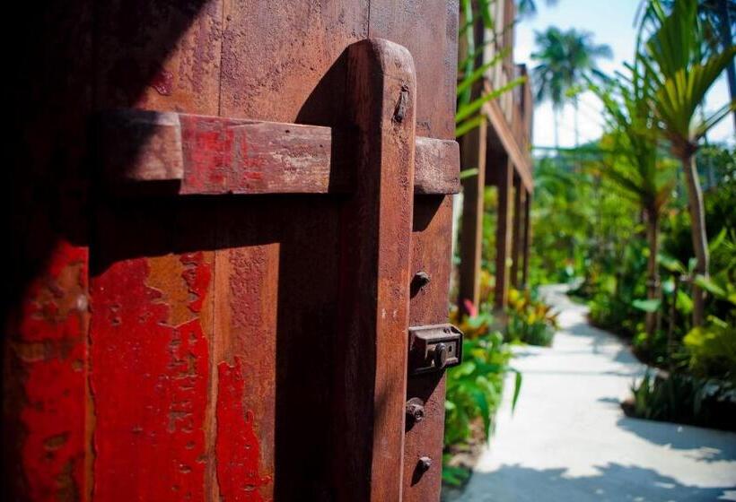 호텔 Anantara Rasananda Koh Phangan Villas