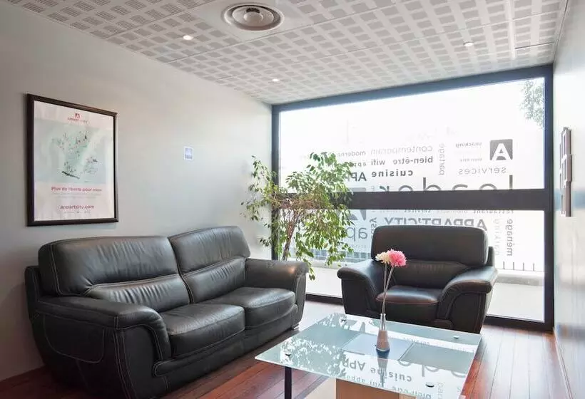 Hotel Appart City Classic Nîmes