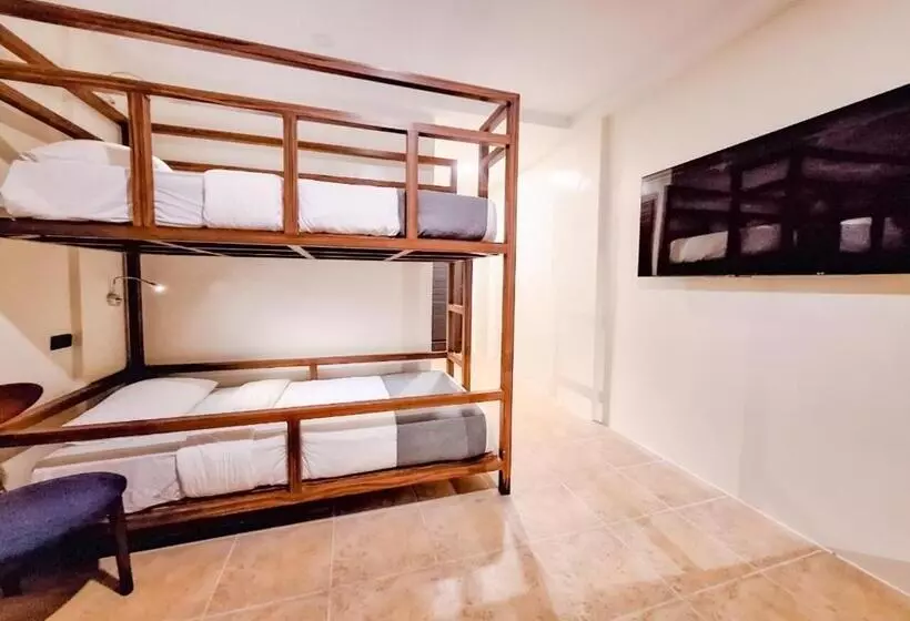 Hotel Boracay Ocean Club Beach Resort