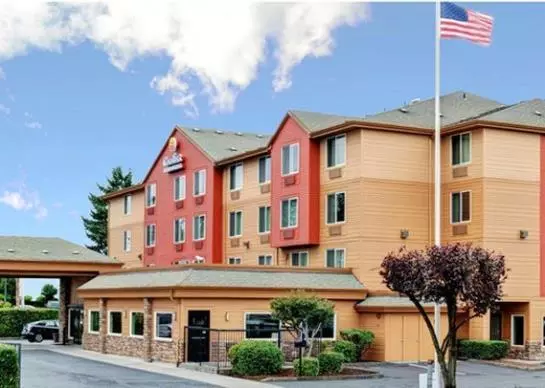 ホテル Comfort Inn And Suites Portland Airport
