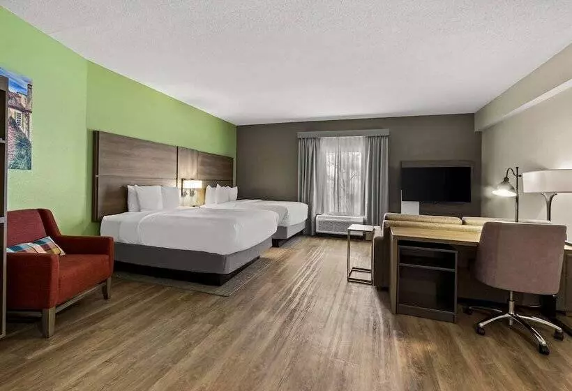 فندق Comfort Suites Charleston West Ashley