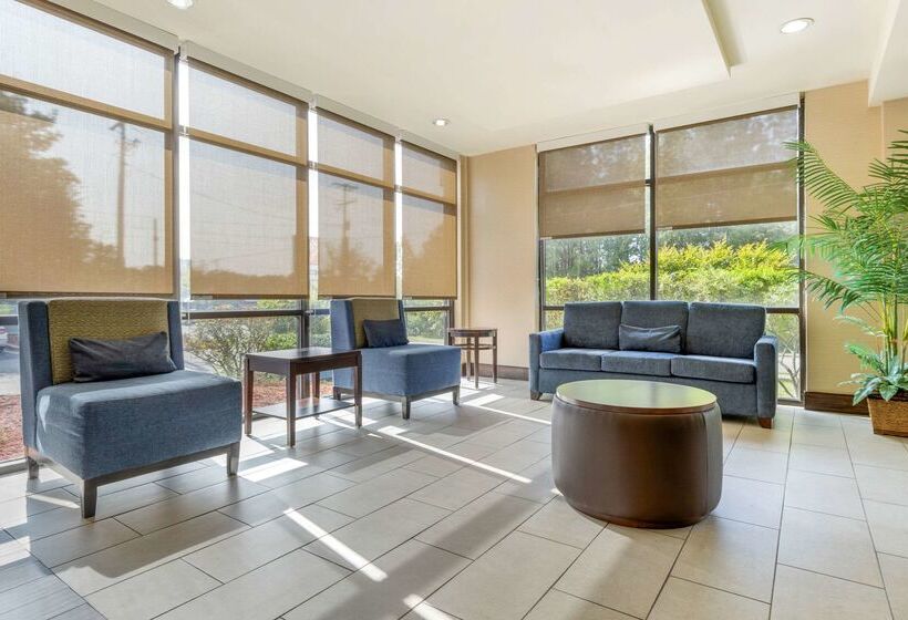 בית מלון כפרי Comfort Suites Columbia Northeast  Fort Jackson