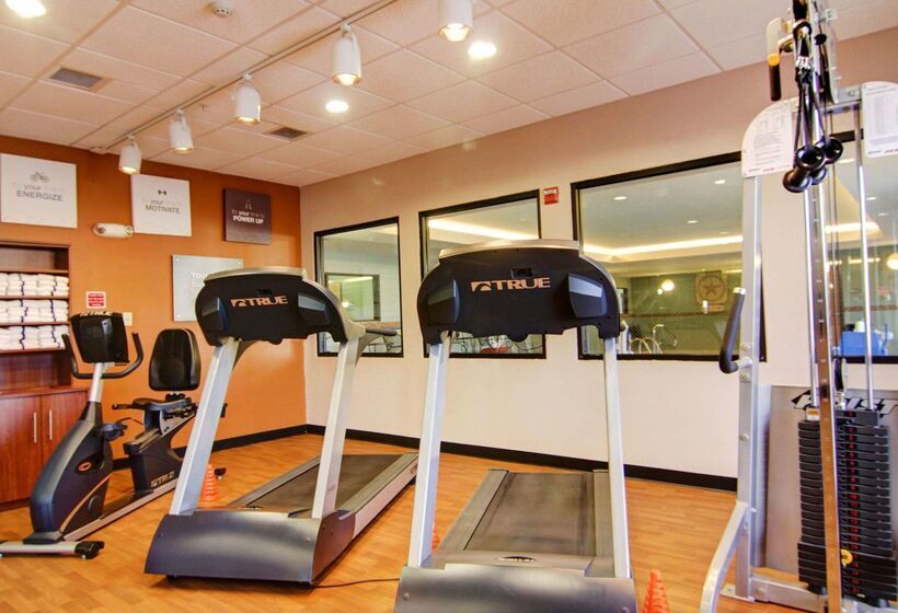 בית מלון כפרי Comfort Suites El Paso West