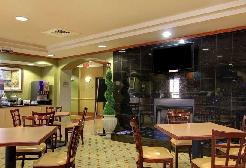 בית מלון כפרי Comfort Suites El Paso West