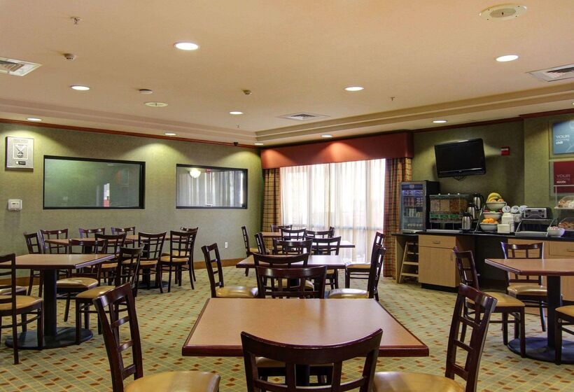 בית מלון כפרי Comfort Suites El Paso West