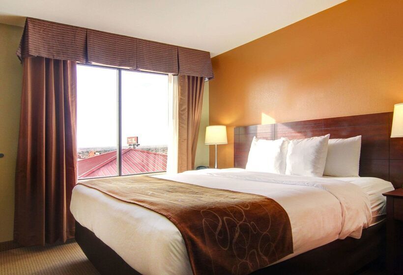 בית מלון כפרי Comfort Suites El Paso West