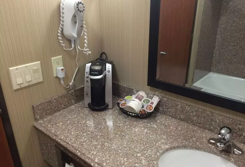 هتل Comfort Suites Wenatchee Gateway