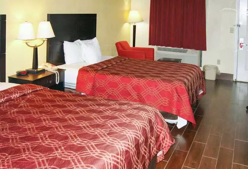 فندق Econo Lodge Inn & Suites West  Energy Corridor