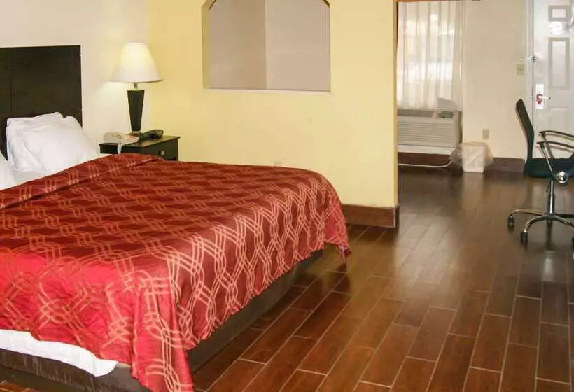فندق Econo Lodge Inn & Suites West  Energy Corridor