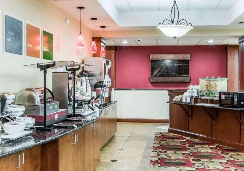 Hotel Fairfield By Marriott Inn & Suites Greensboro Coliseum Area