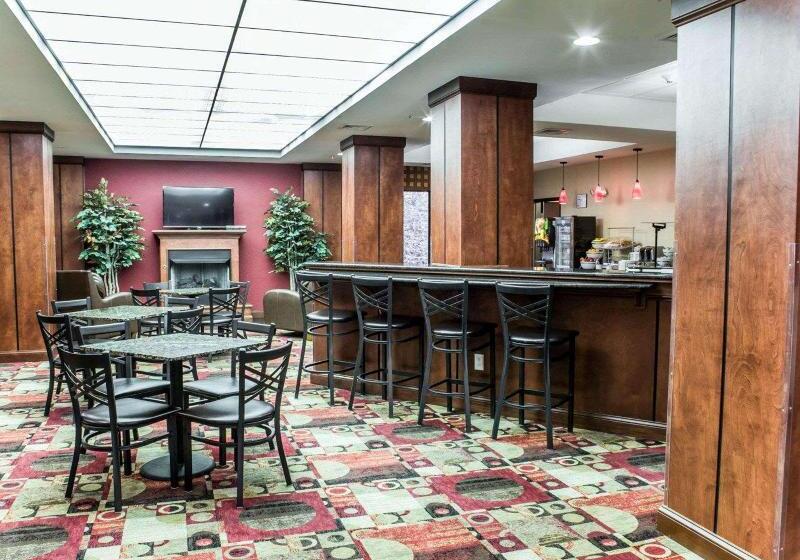 בית מלון כפרי Fairfield By Marriott Inn & Suites Greensboro Coliseum Area