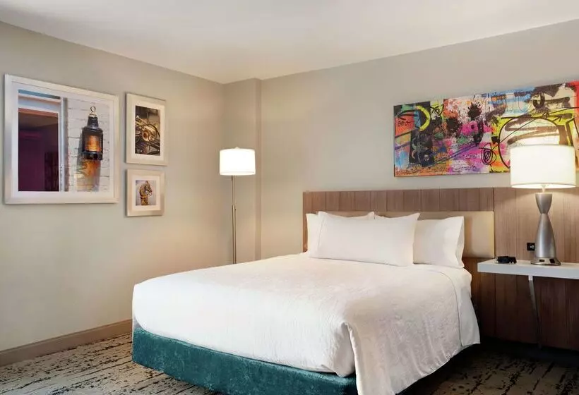 هتل Hilton Garden Inn New Orleans Convention Center
