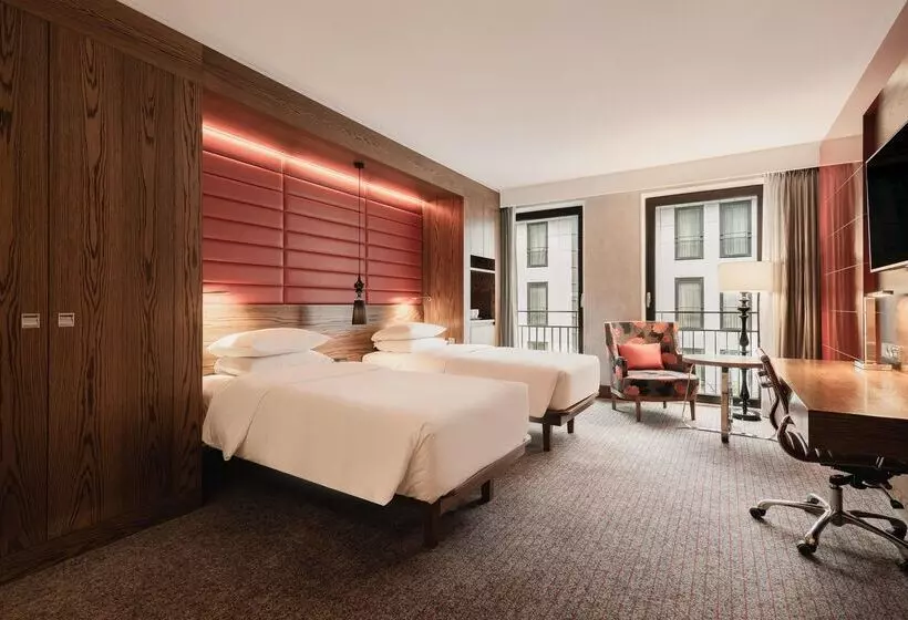 בית מלון כפרי Hilton The Hague