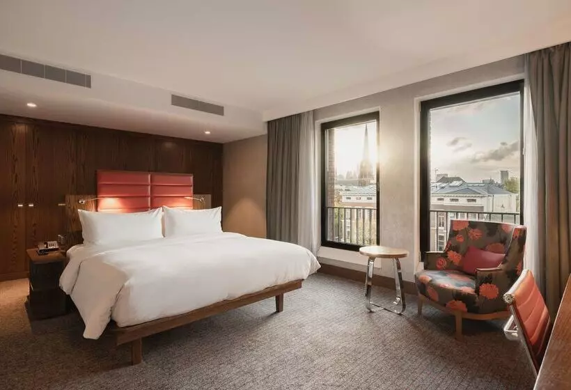 בית מלון כפרי Hilton The Hague