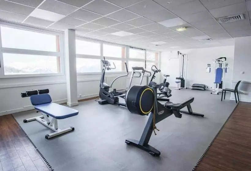 Отель Hôtel La Plagne Le Terra Nova