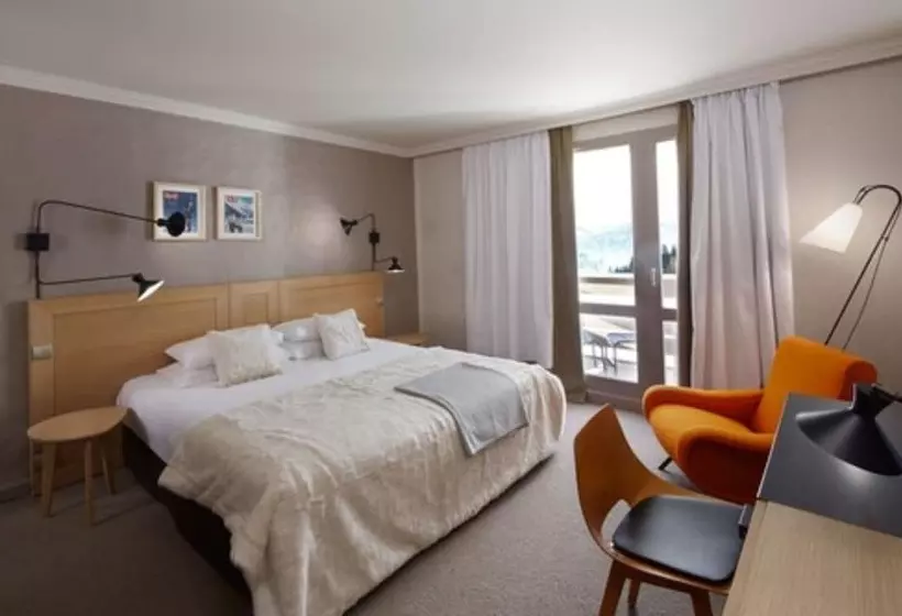 Отель Les Trois Vallees, A Beaumier