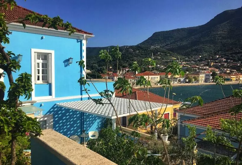 Perantzada Hotel 1811