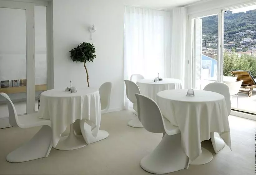 Perantzada Hotel 1811