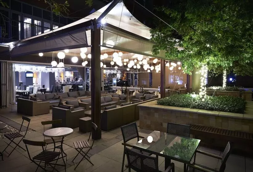 Protea Hotel Fire & Ice! By Marriott Johannesburg Melrose Arch