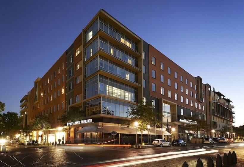 Protea Hotel Fire & Ice! By Marriott Johannesburg Melrose Arch