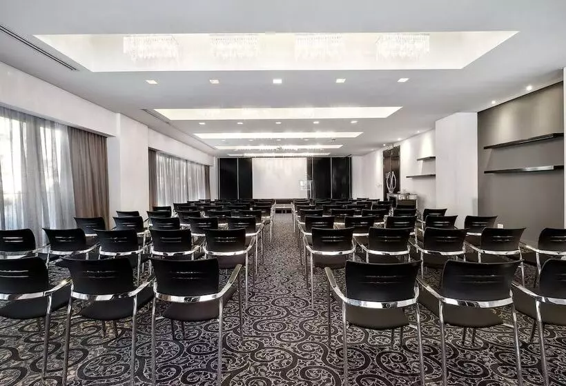 Protea Hotel Fire & Ice! By Marriott Johannesburg Melrose Arch