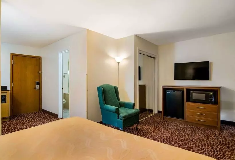 Otel Quality Inn