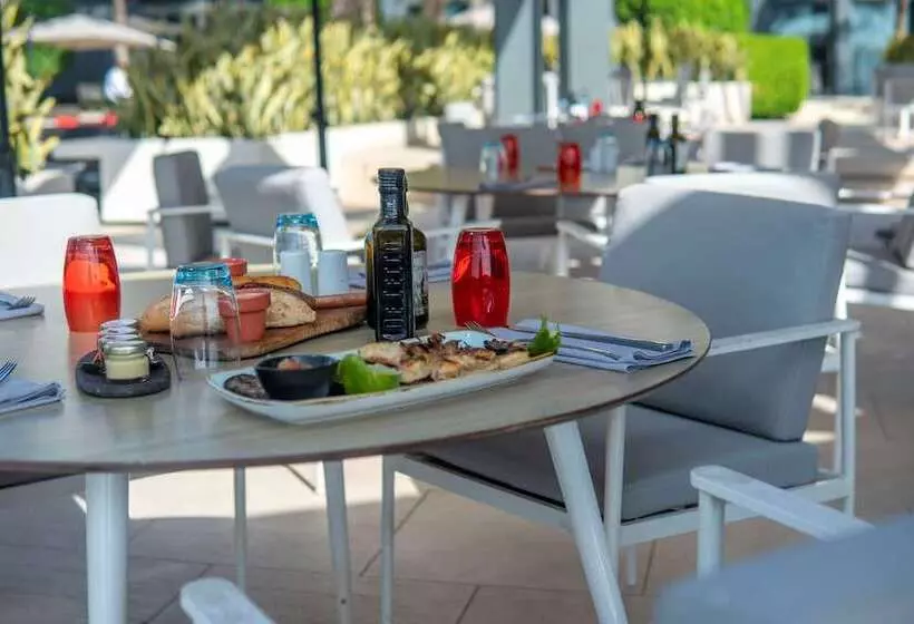 Radisson Blu Hotel, Dakar Sea Plaza