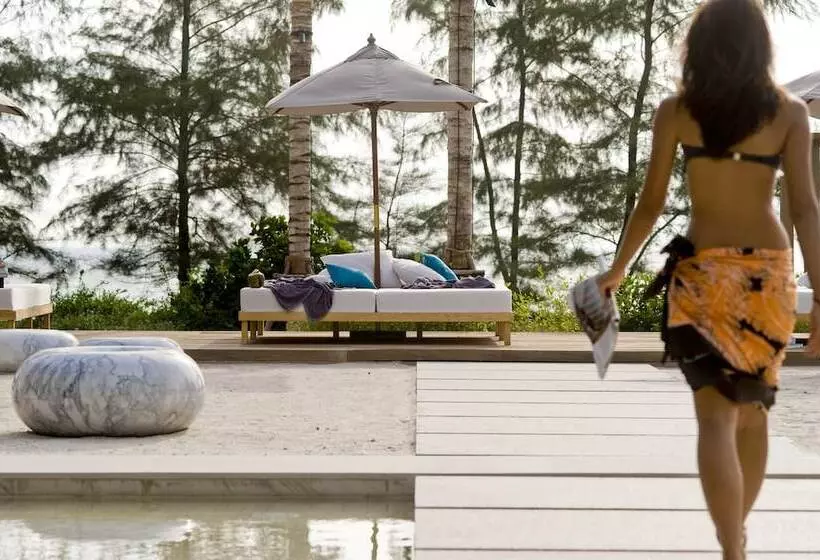 호텔 Renaissance Phuket Resort & Spa