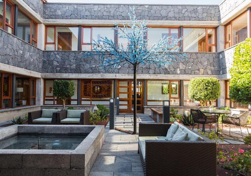 田舎風ホテル La Casona Del Patio