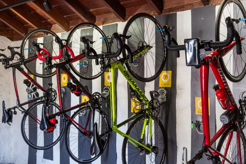 田舎風ホテル La Casona Del Patio