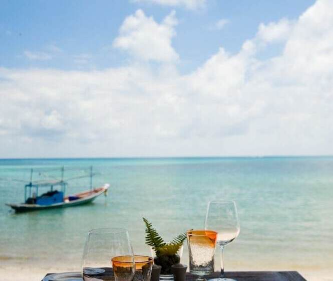 هتل Sareeraya Villas & Suites