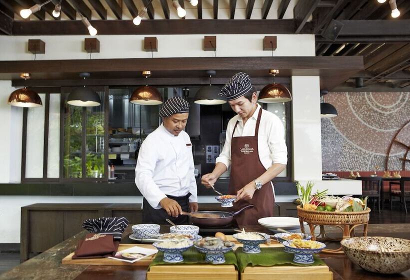 هتل Sareeraya Villas & Suites