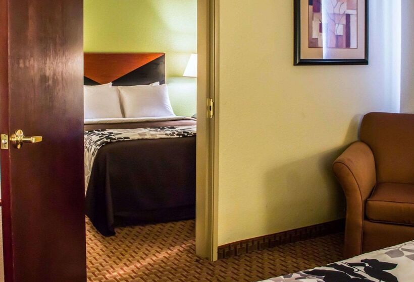 هتل Sleep Inn & Suites At Six Flags