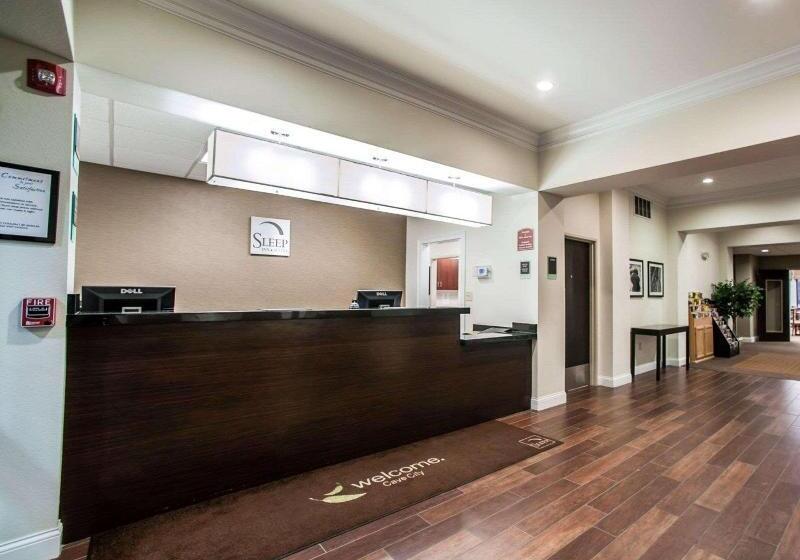 فندق Sleep Inn & Suites