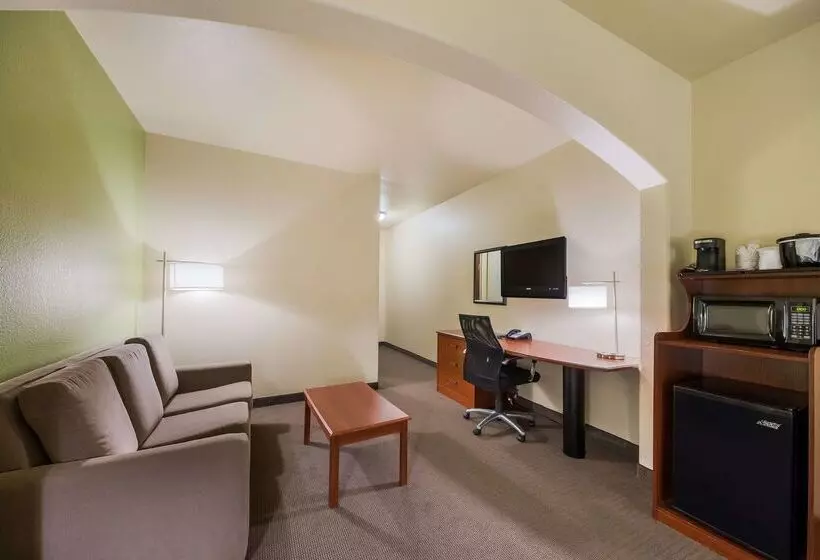 Surestay Plus Hotel By Best Western Near Seaworld San Antonio