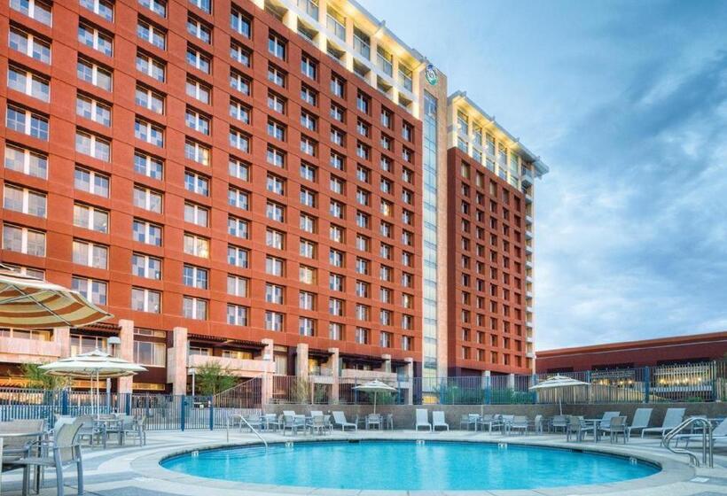 فندق Talking Stick Resort